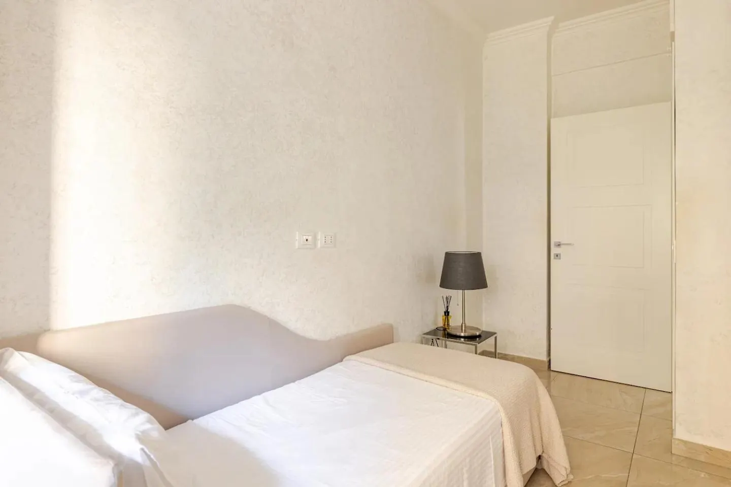 Casa Caterina - Modern Design Apartment Near Vatican City Rome